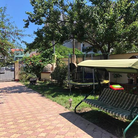 Vila Stella Marina เอโฟริเอนอร์ด ภายนอก รูปภาพ
